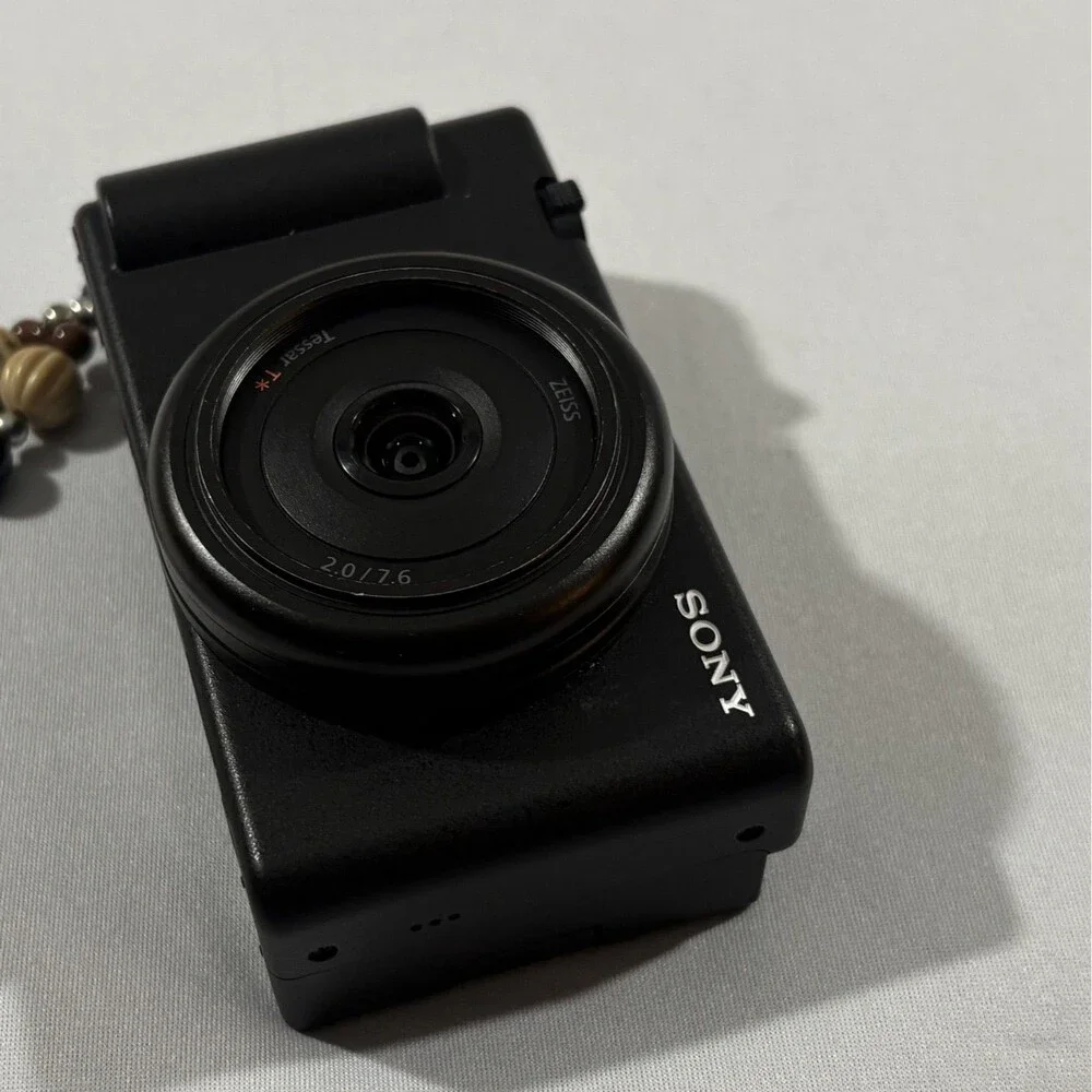 Sony ZV-1F Vlogging Point Shoot 20.1 MP HD 4K Video Digital Camera Only